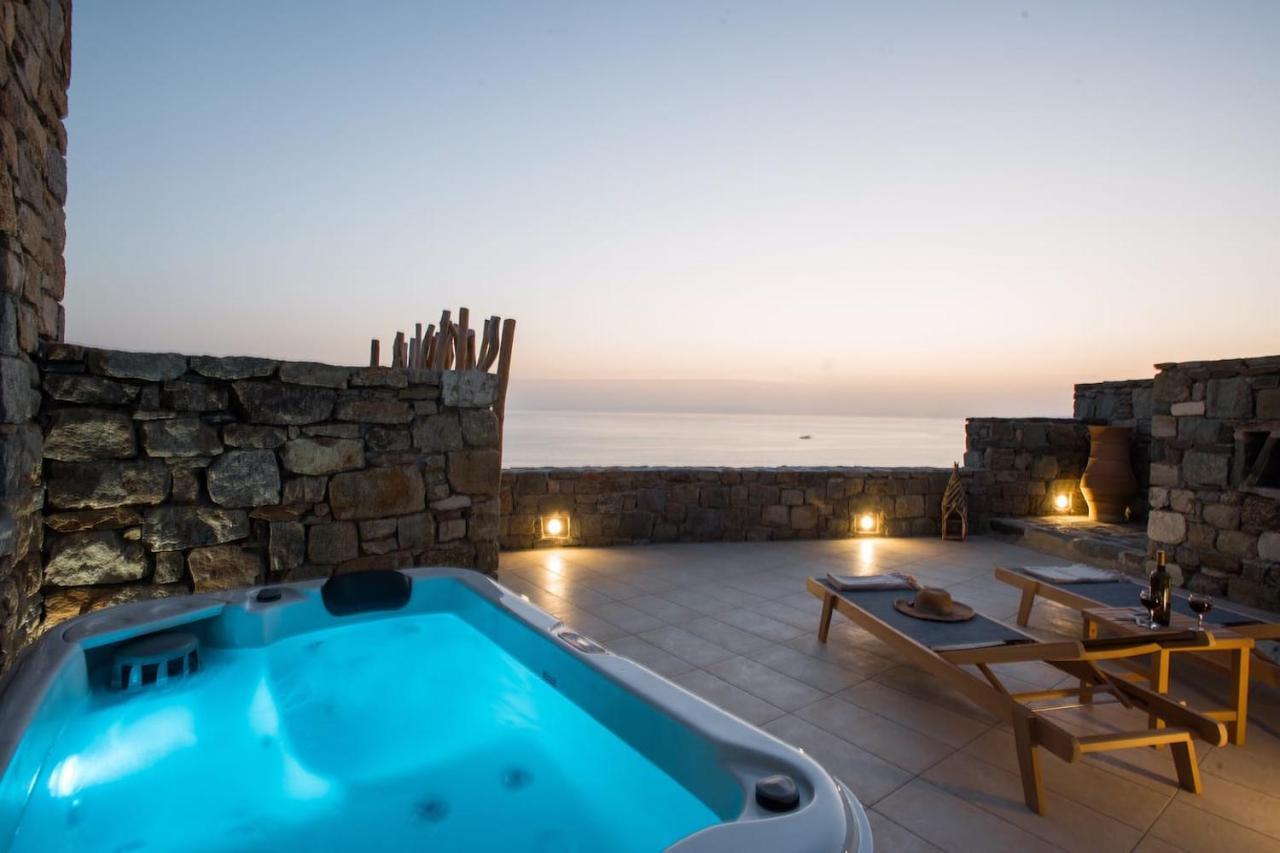Gorgeous Studio In Cycladic Architecture Overlooking The Aegean Apartment
